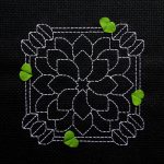 085.ダリア模様の刺繍<br>A dahlia pattern embroidery.